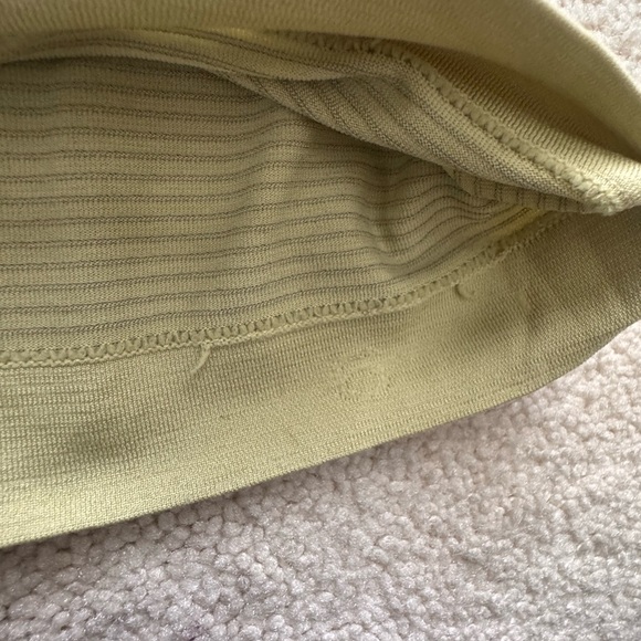 Lululemon Swiftly Tech Beige Long Sleeve Shirt - Picture 2 of 5